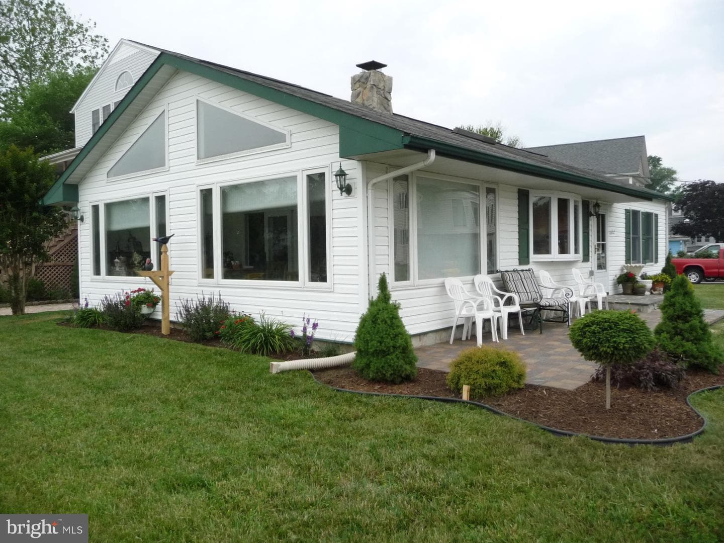 1622 Grange Road photo 1