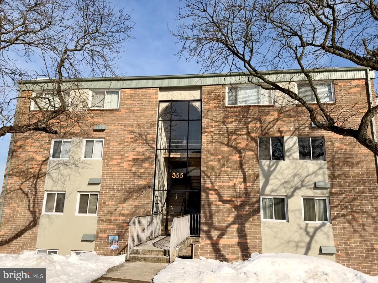 355 Gatewater Court #f photo 1