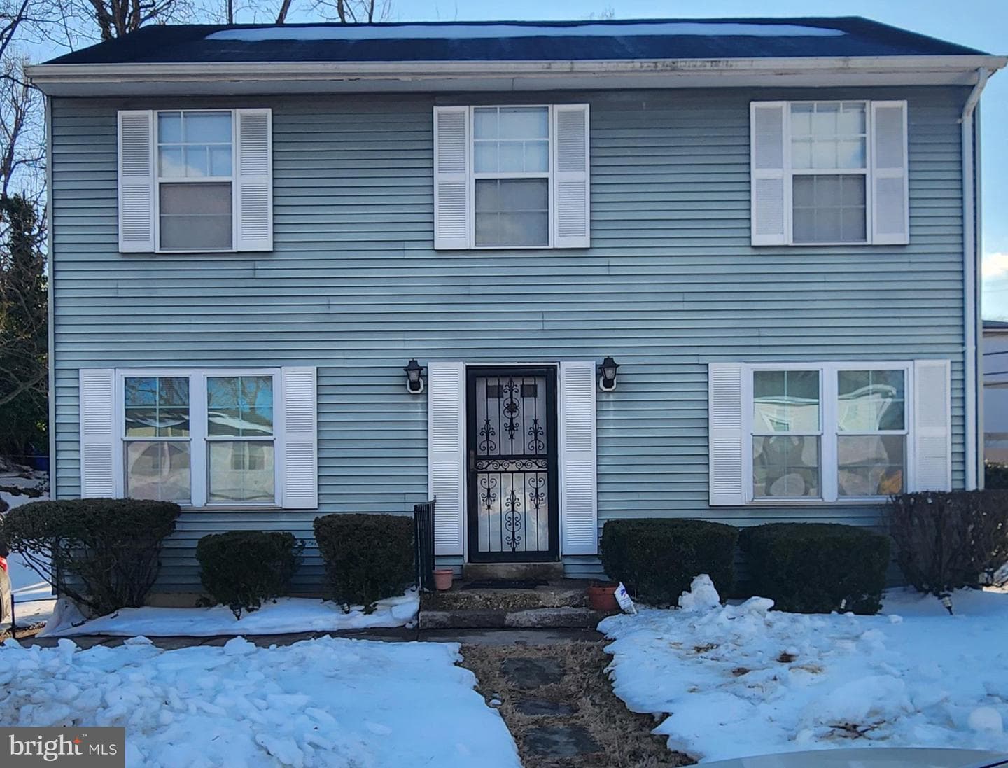 8 Wellington Place