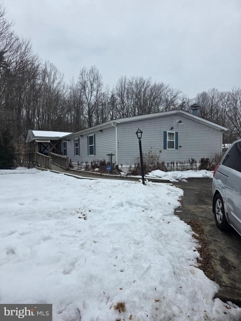 415 Dutch Drive photo 1