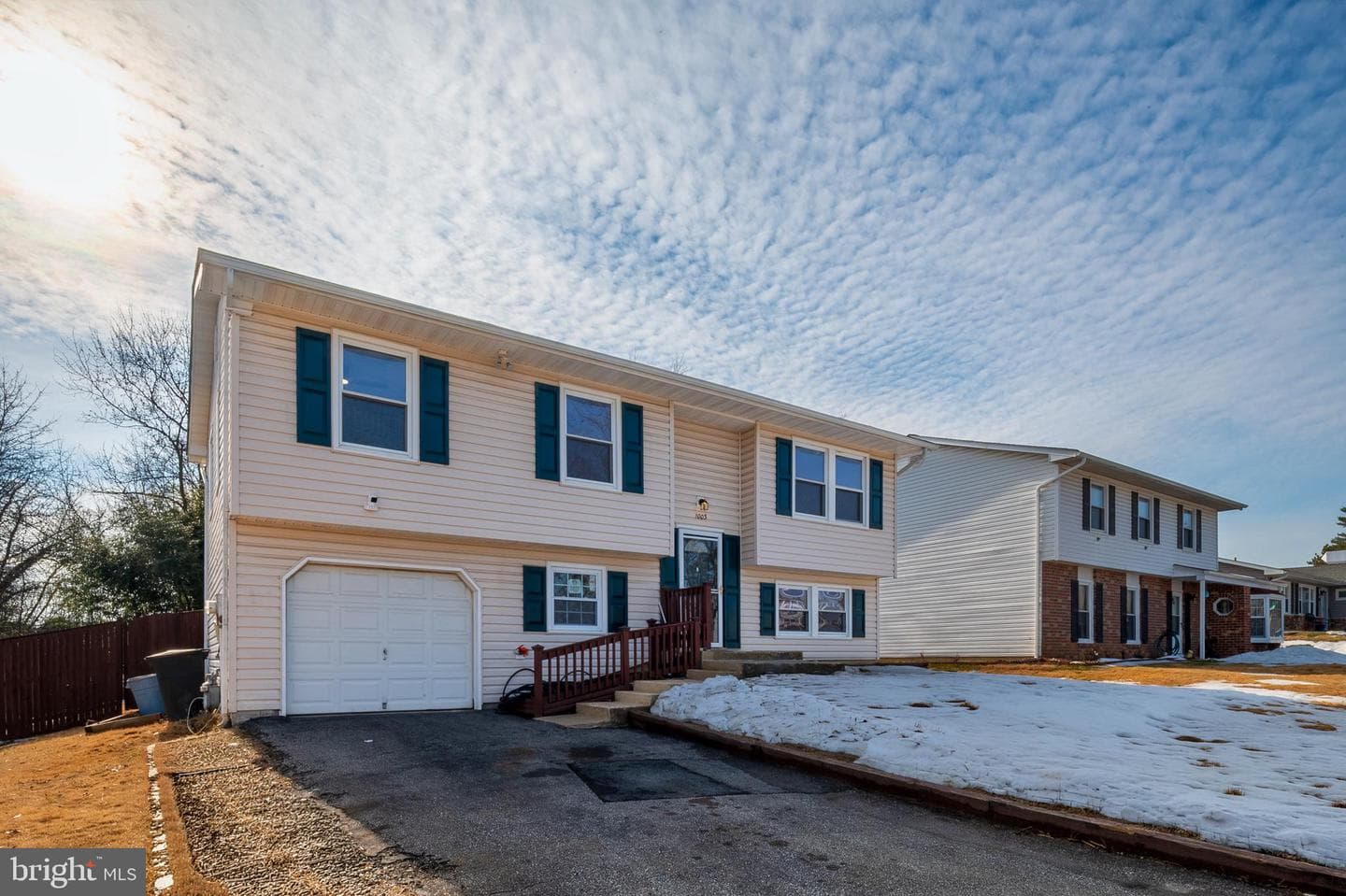 1003 Springhill Way photo 1