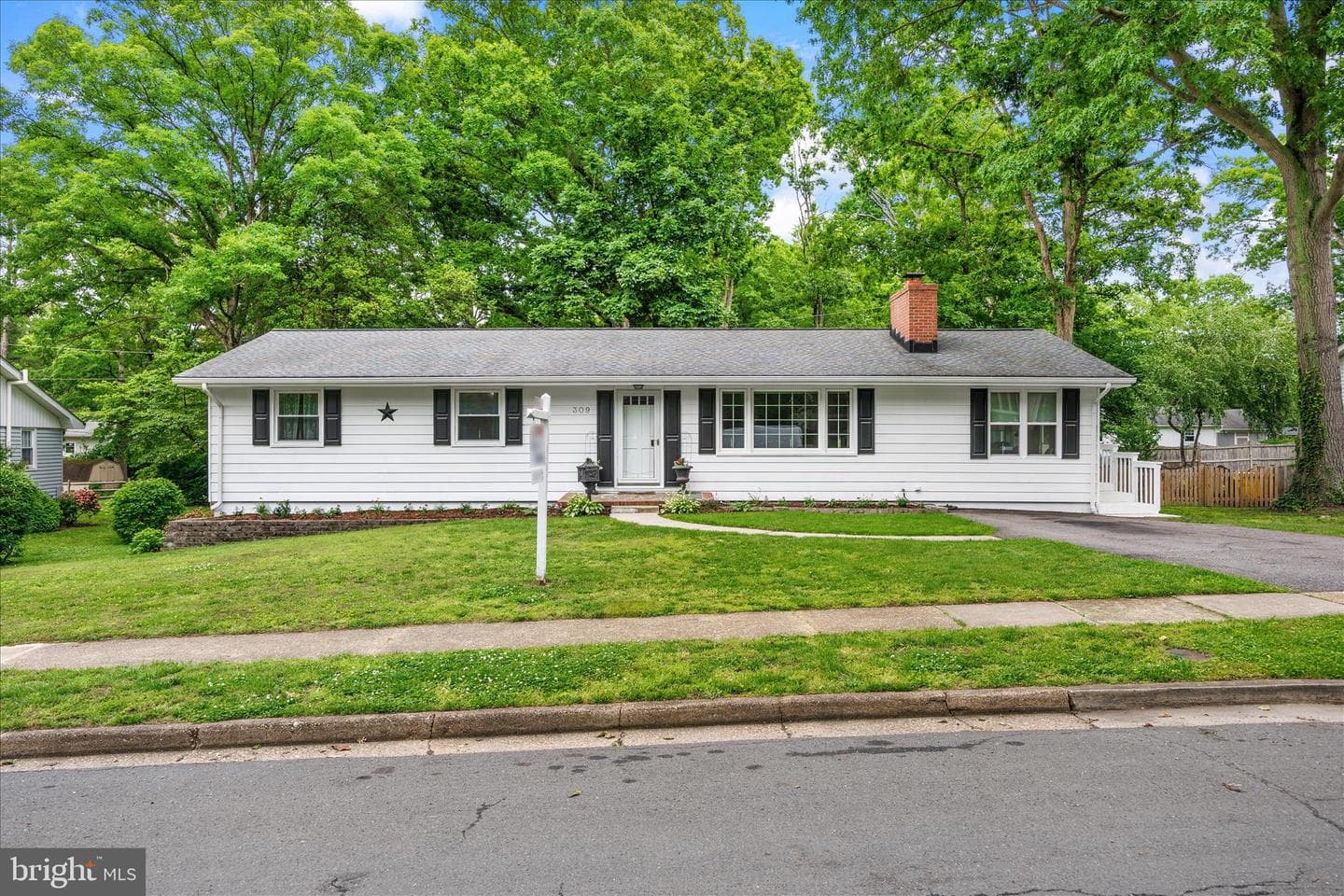 309 Fernwood Drive