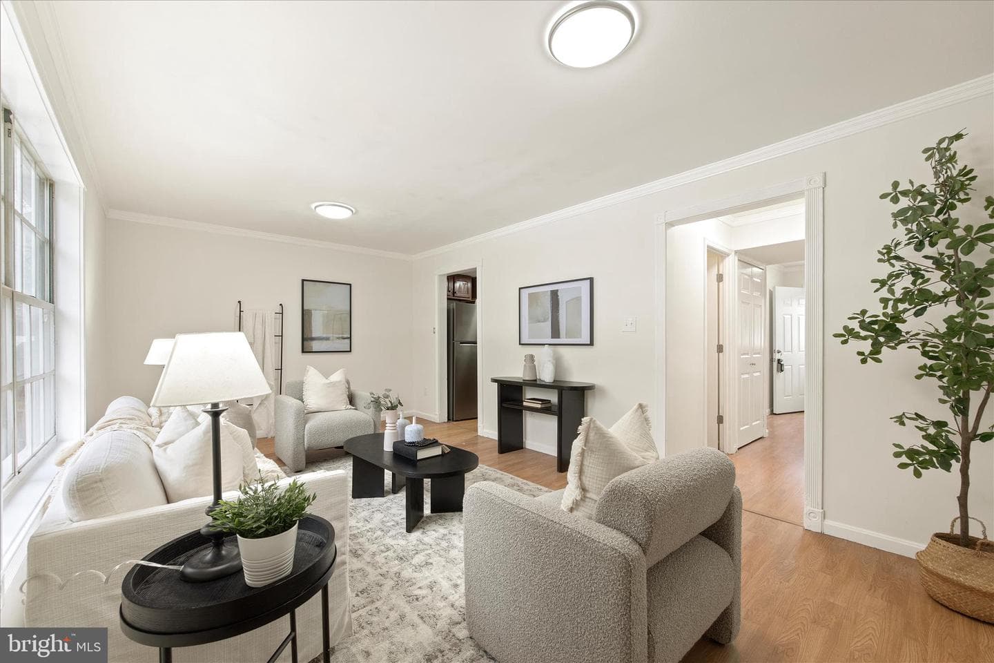 1819 Oriole Court