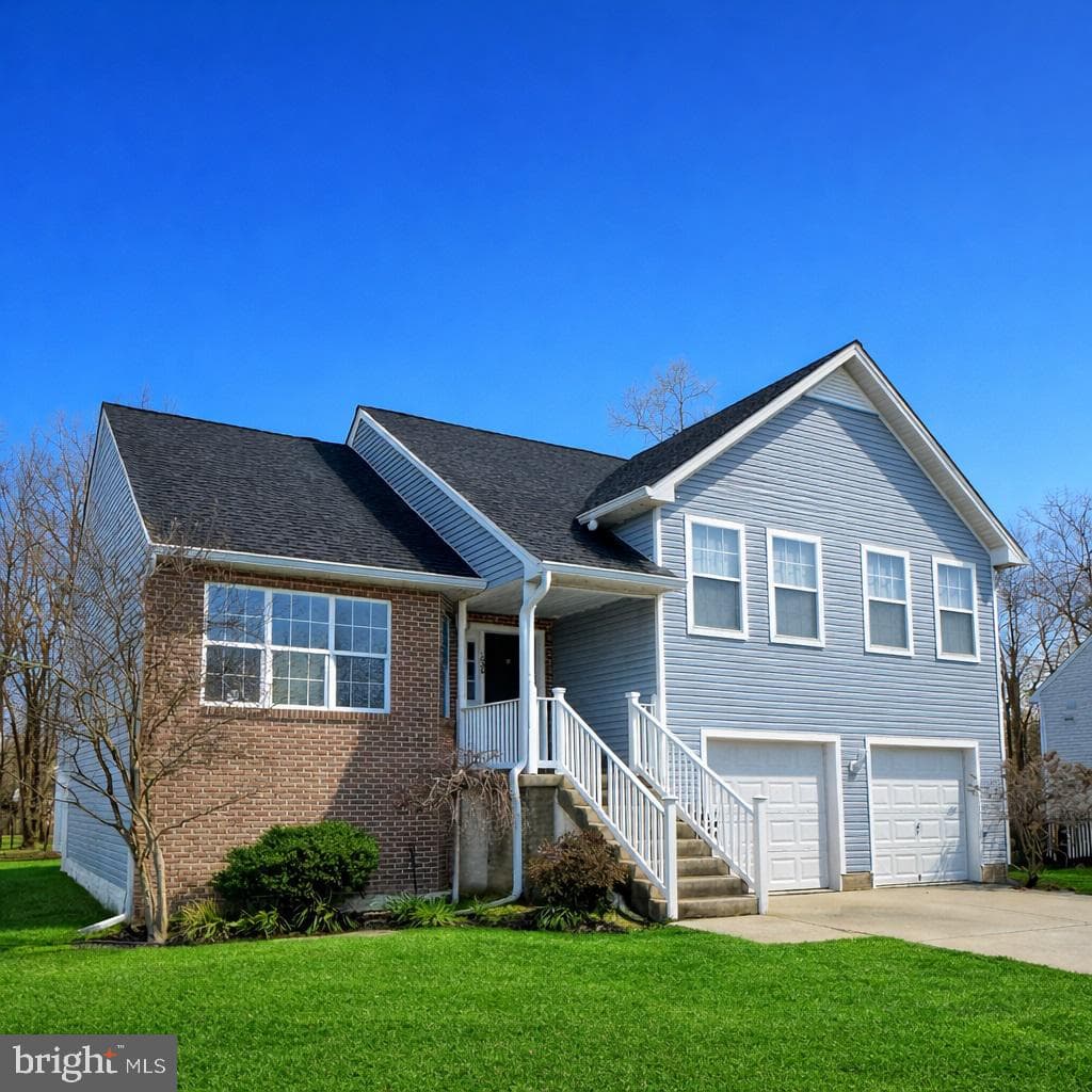 8026 High Oak Road photo 1