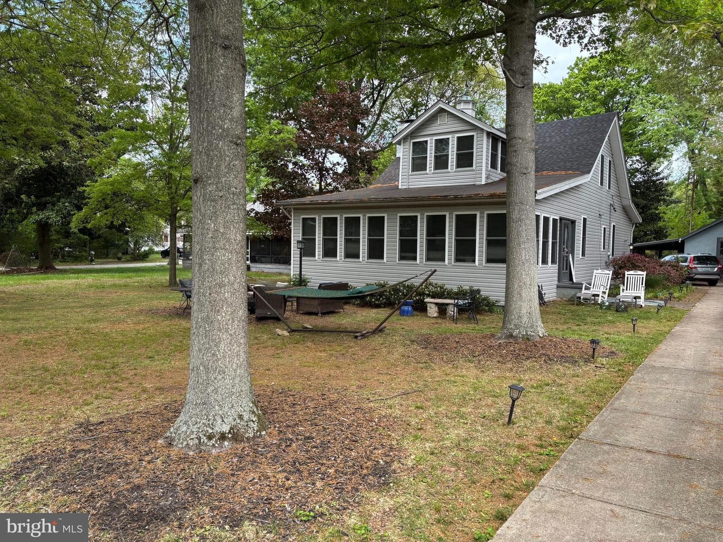 3 Barry Avenue photo 1