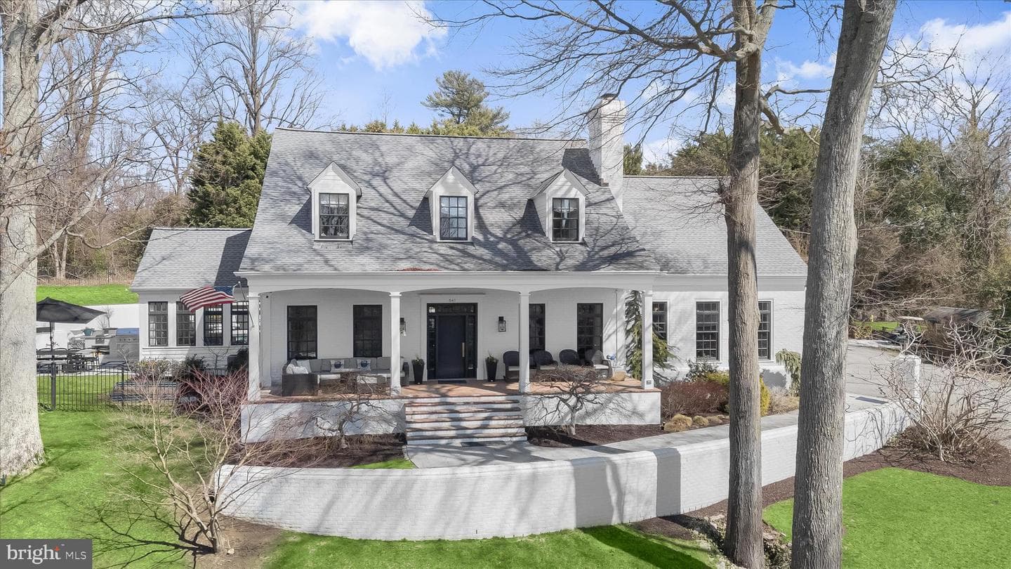 641 Stillwater Road photo 1