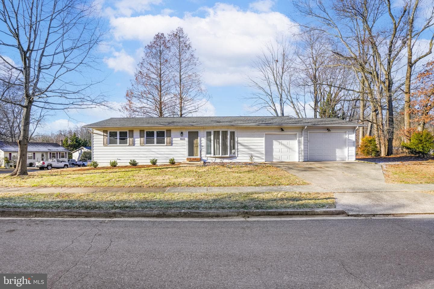1420 Gilbert Road photo 1
