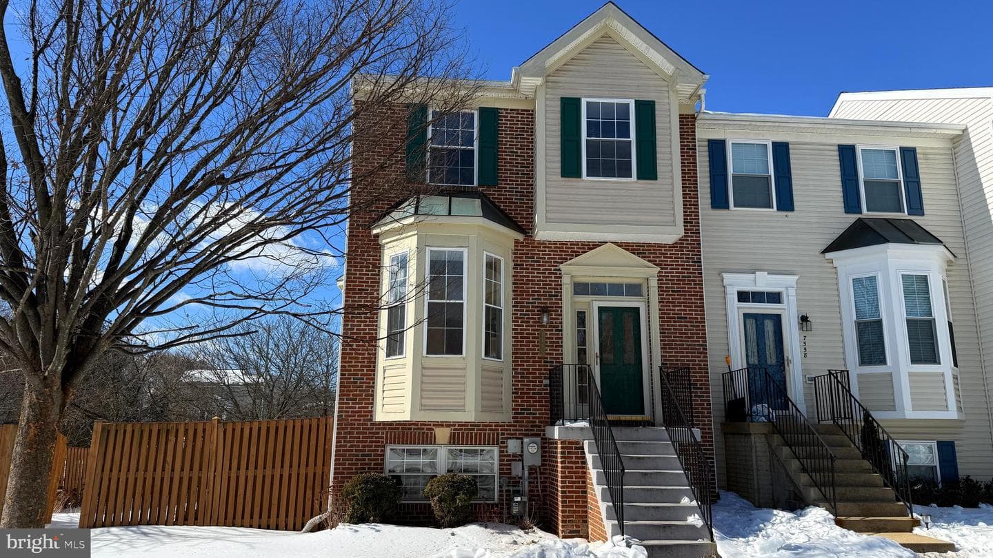 7560 E Plateau Drive photo 1