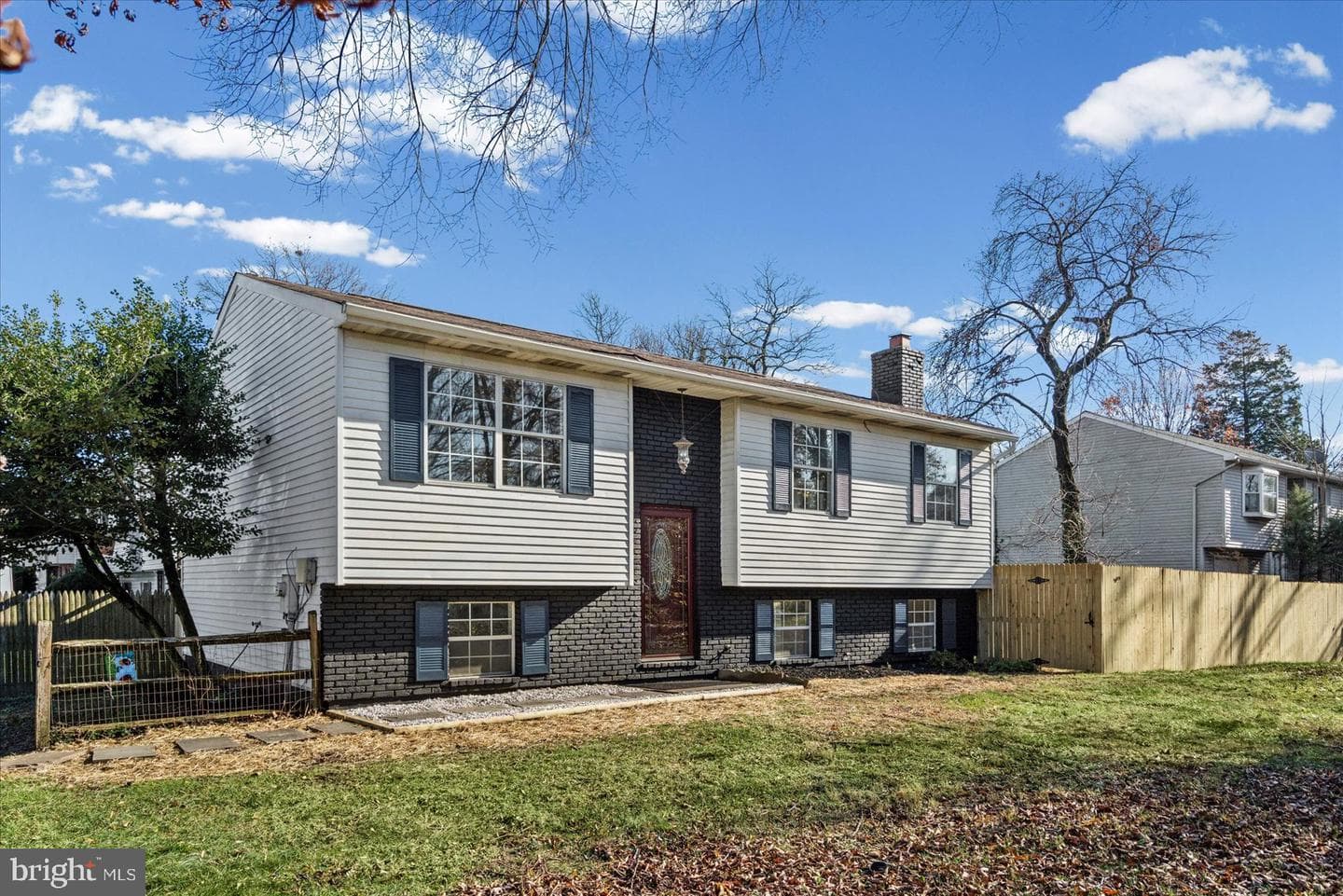237 Poplar Avenue photo 1