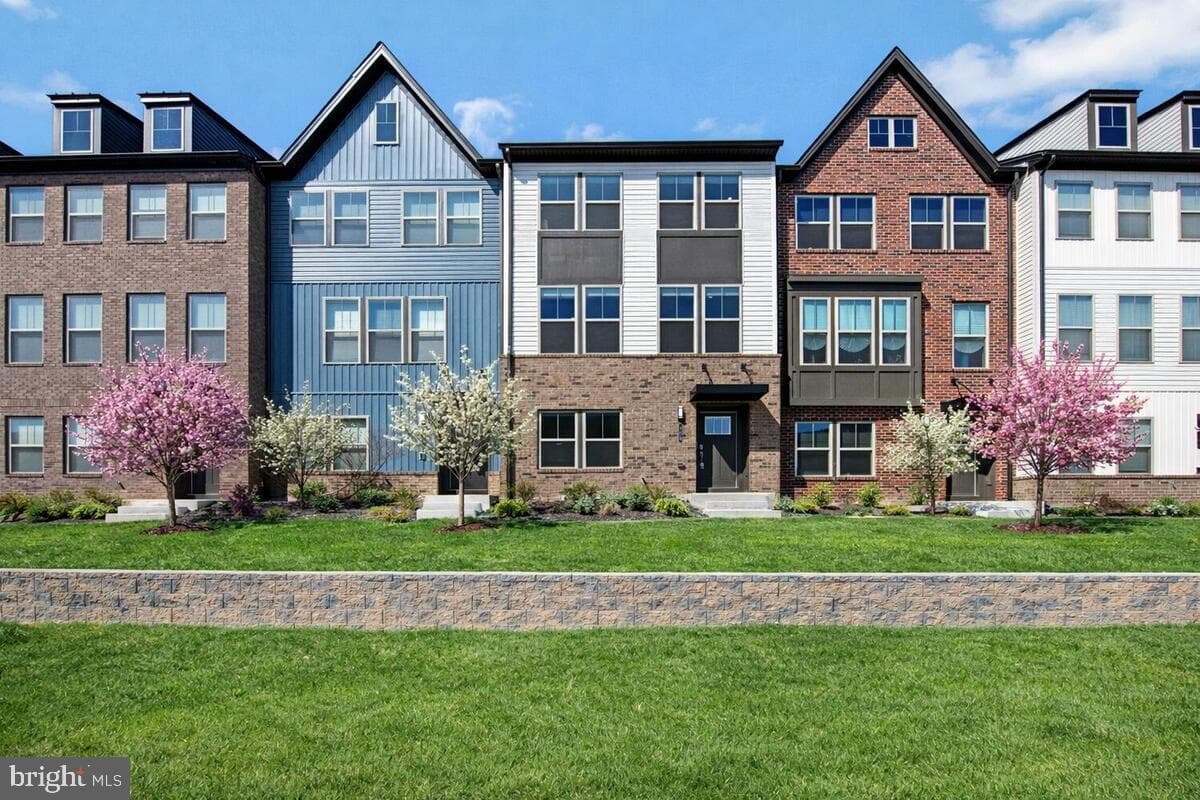 309 Lentic Lane