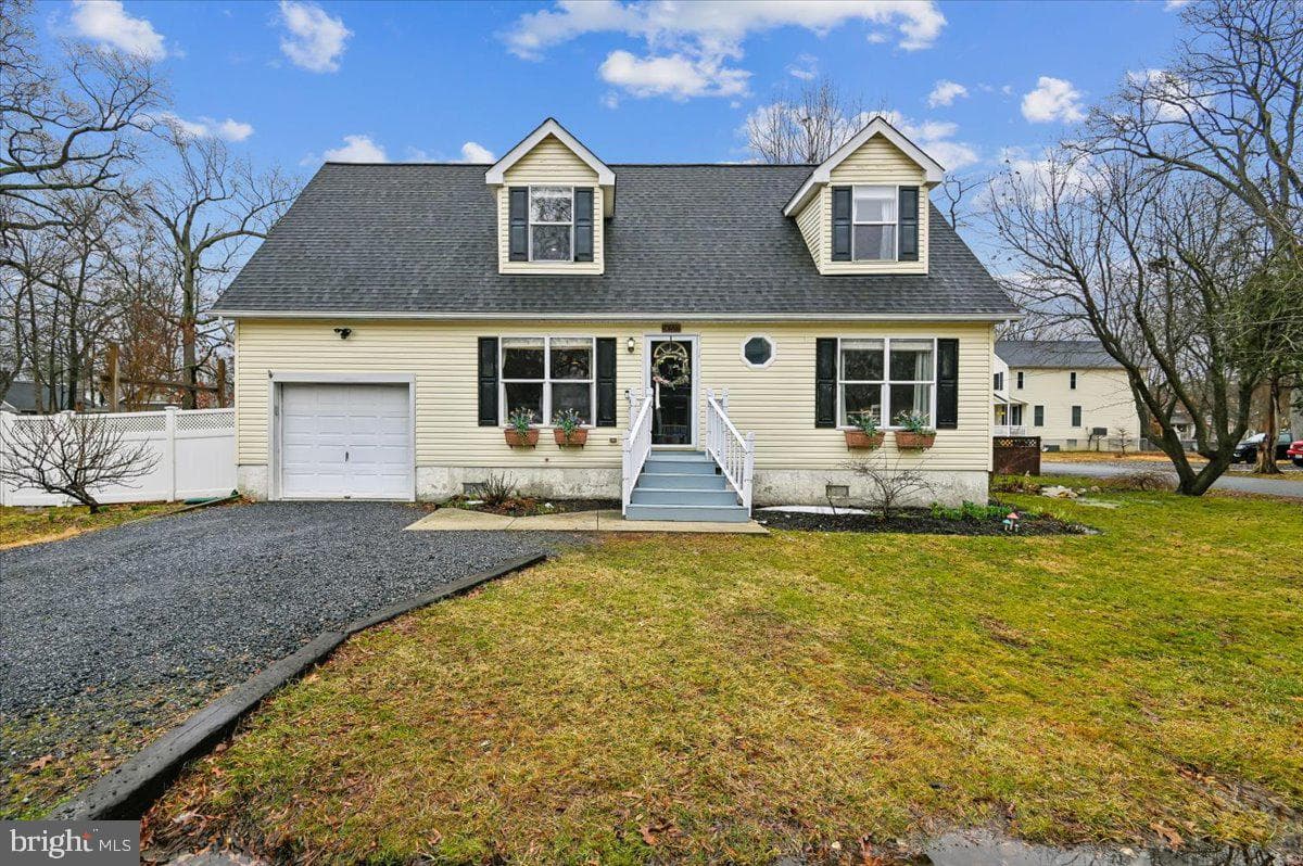 5191 Spring Avenue photo 1