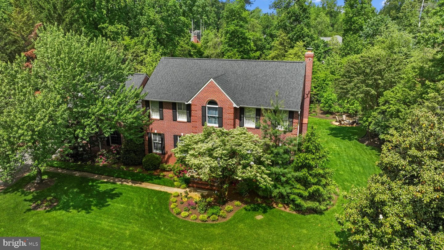 42 Poplar Point Road