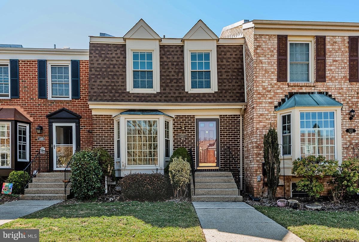 1467 Eagle Court