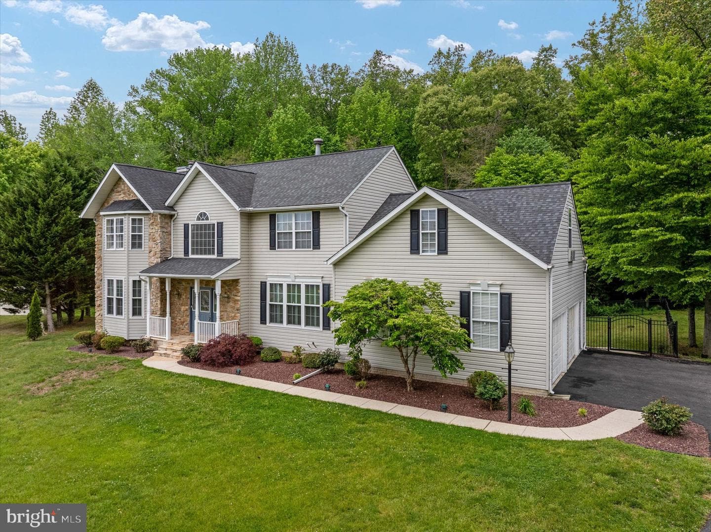 1702 Beards Creek Court