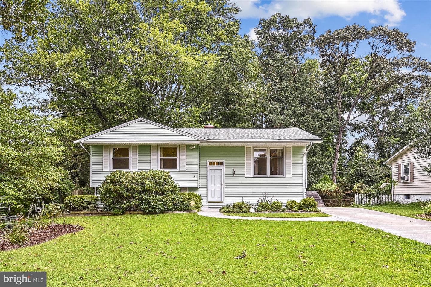 114 Howard Avenue