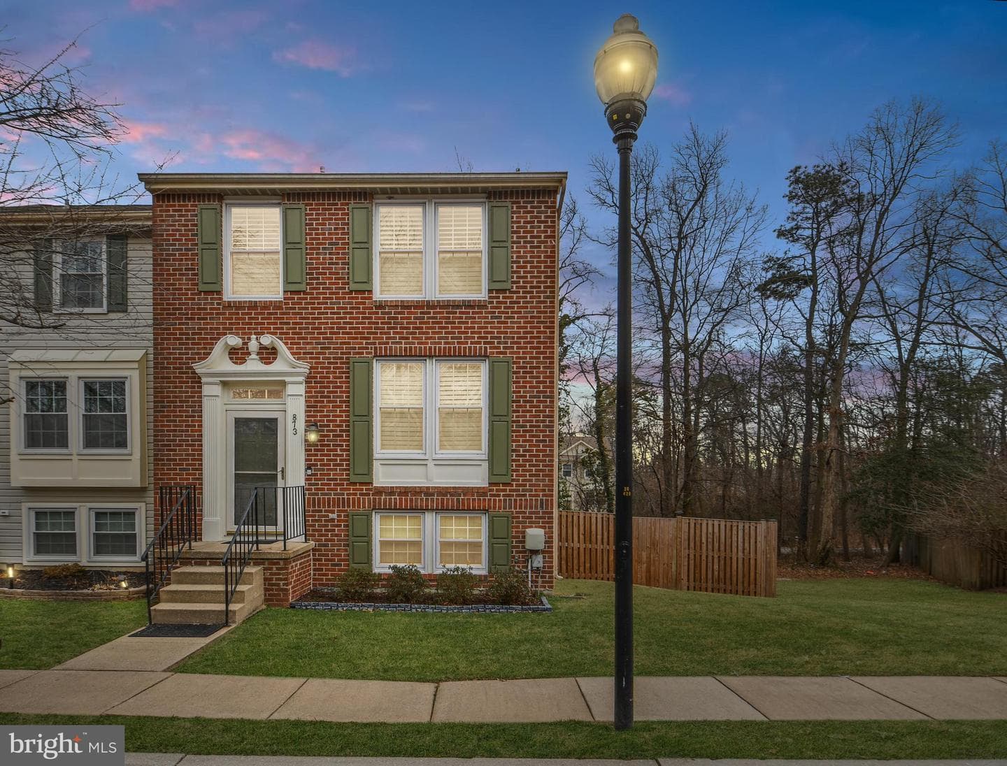 873 Chestnutview Court photo 1