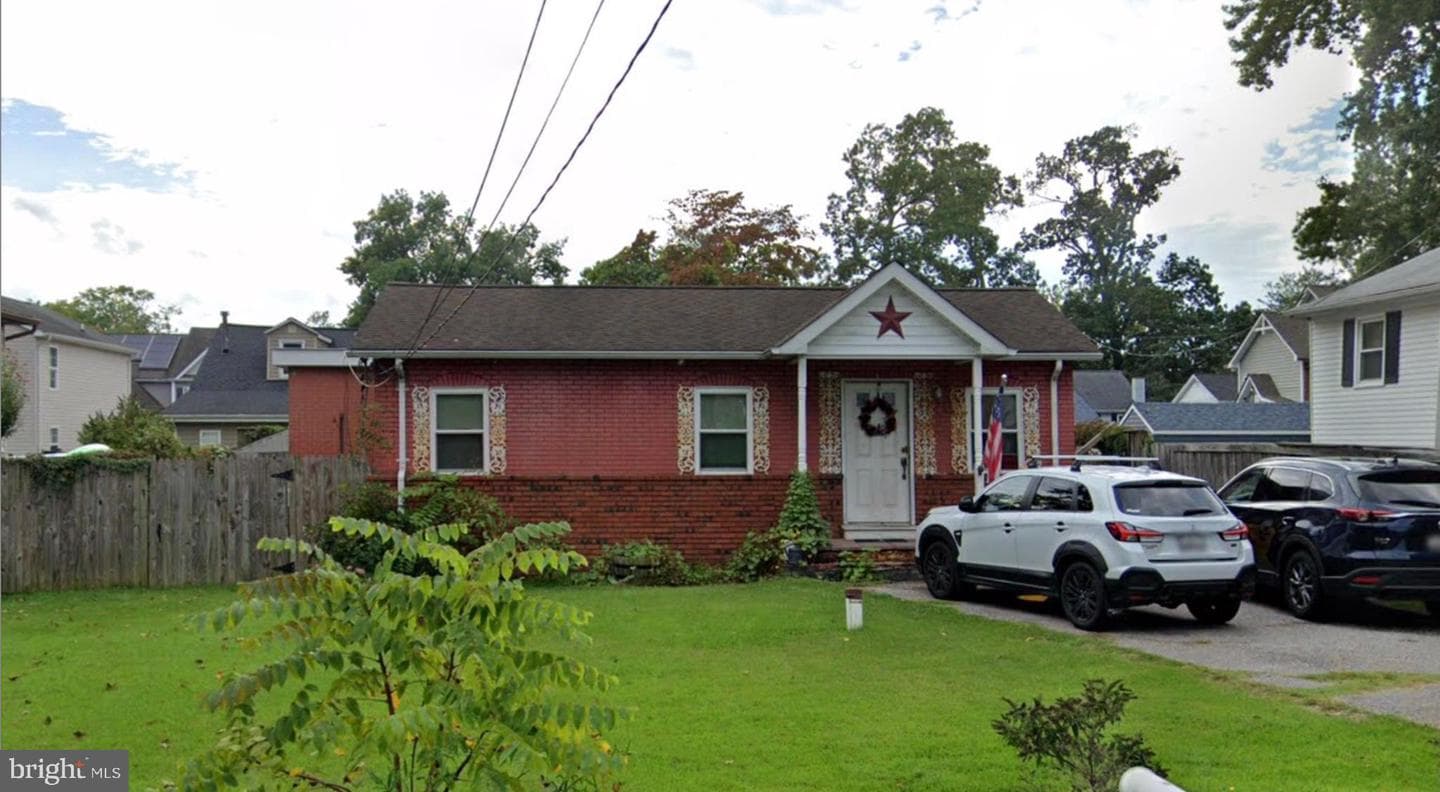 1808 Longwood Road photo 1