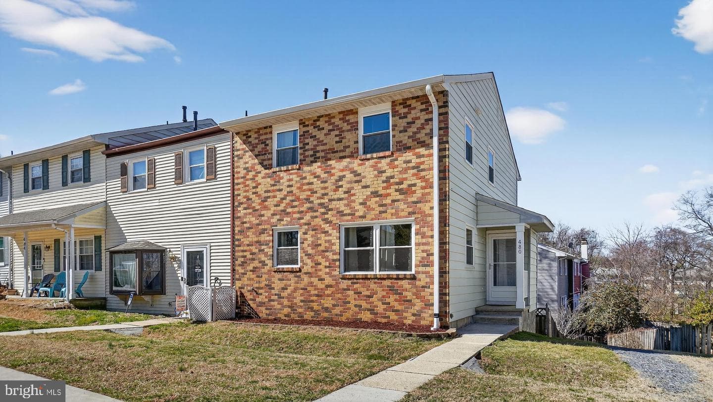 480 Worthington Road photo 1
