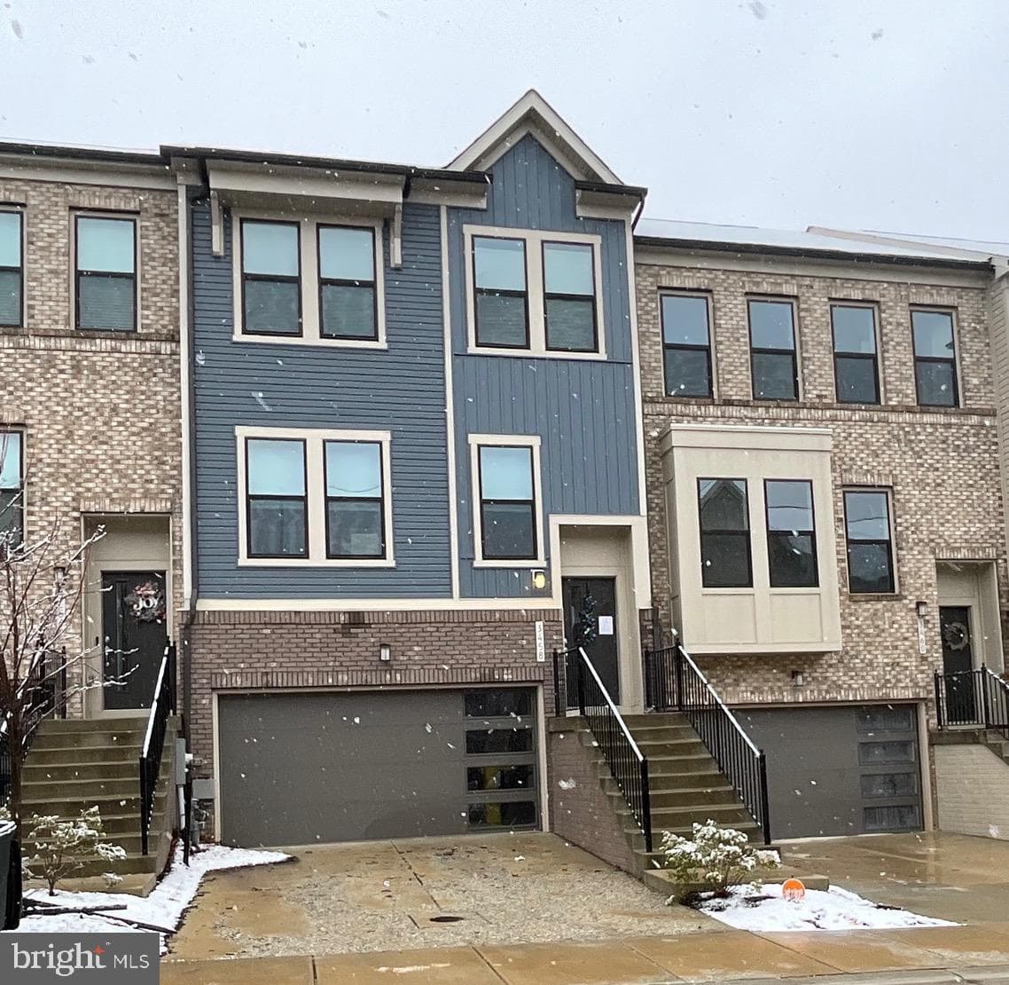 3458 Watershed Boulevard photo 1