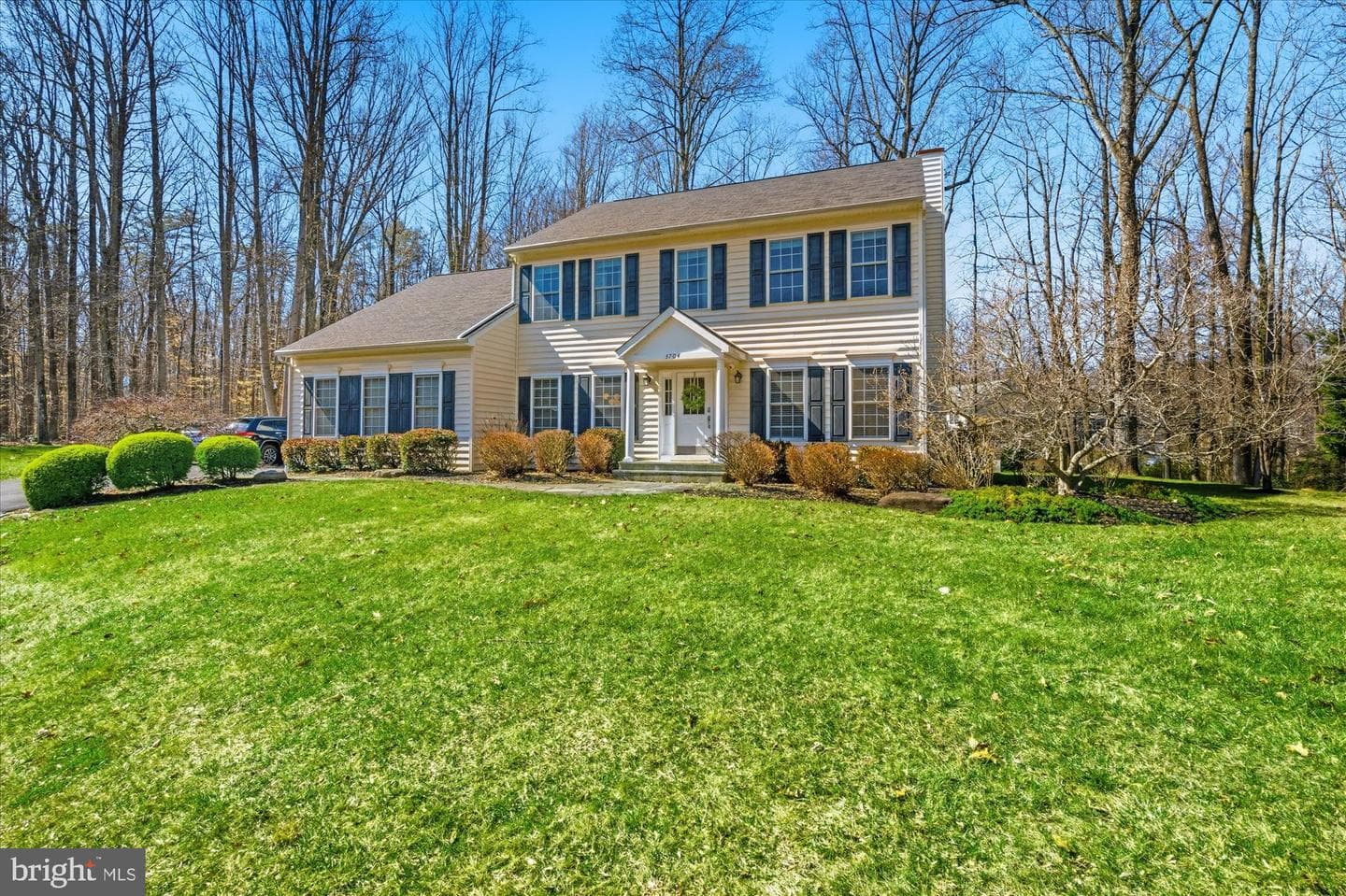3704 Eagles Nest Court