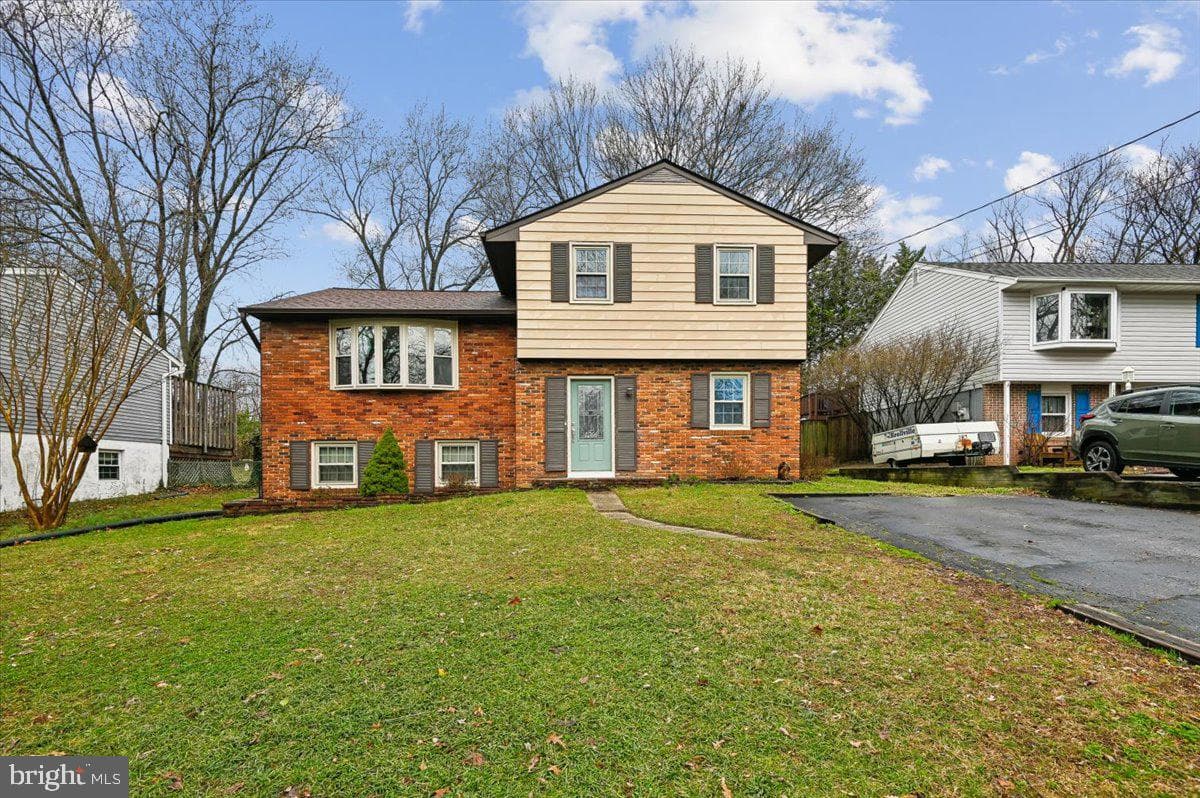 1266 Seabright Drive photo 1