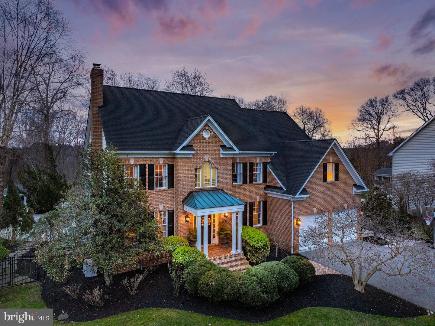 927 Hilltop Road photo 1