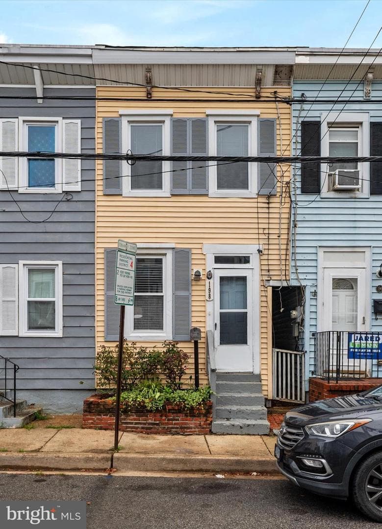198 Clay Street, Annapolis
