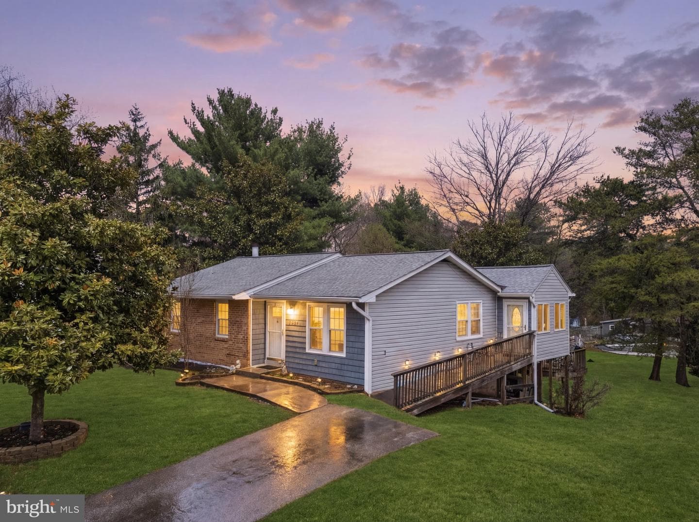 7845 Metacomet Road