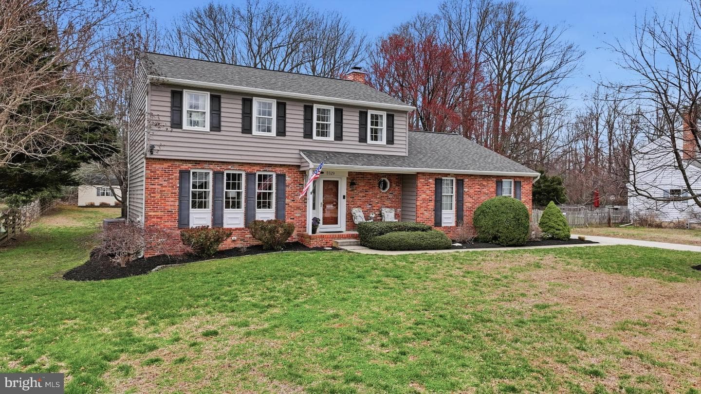8329 Sail Court photo 1