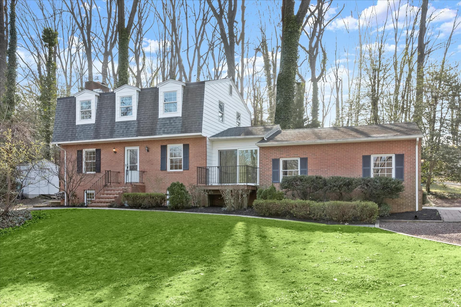 326 Edgewater Road
