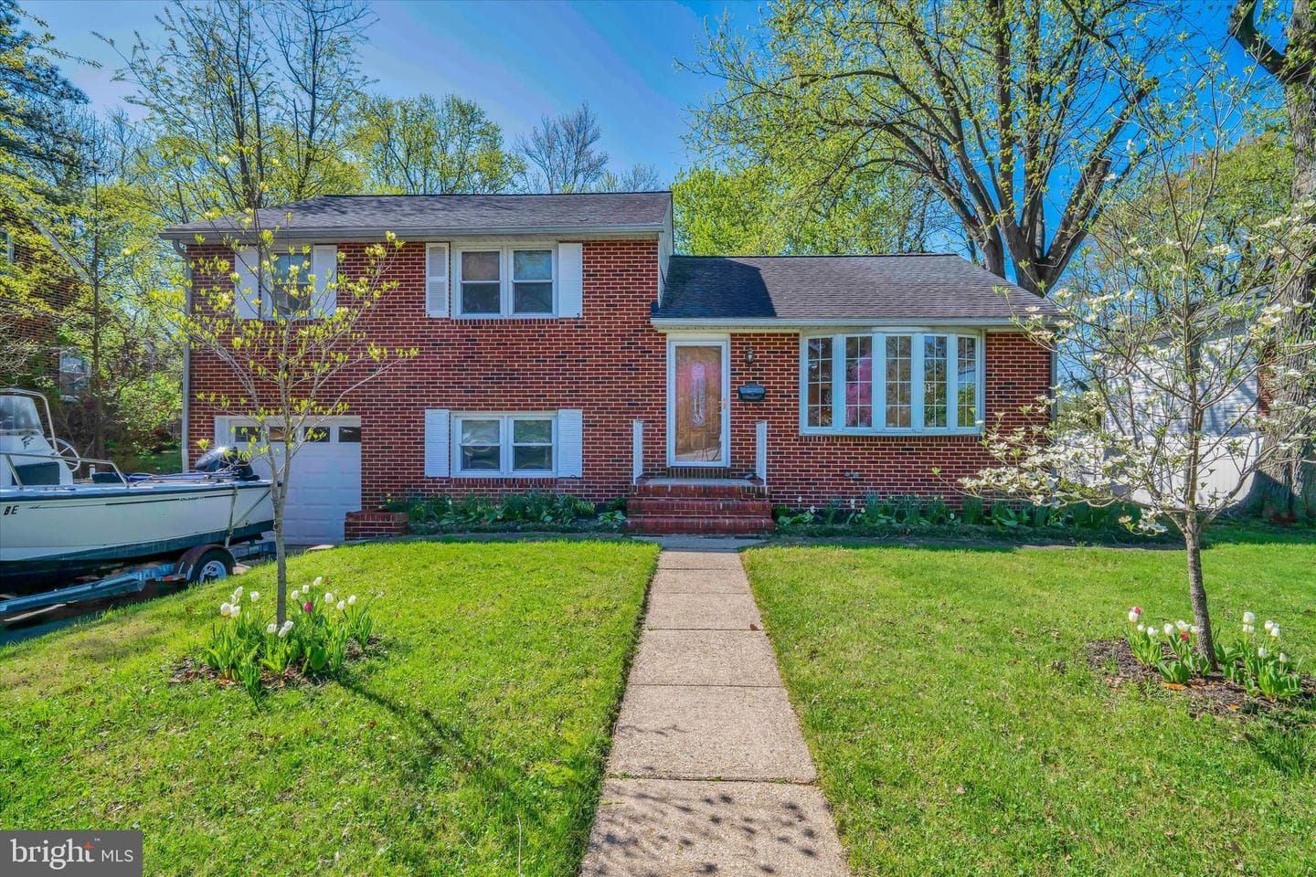 319 School Lane