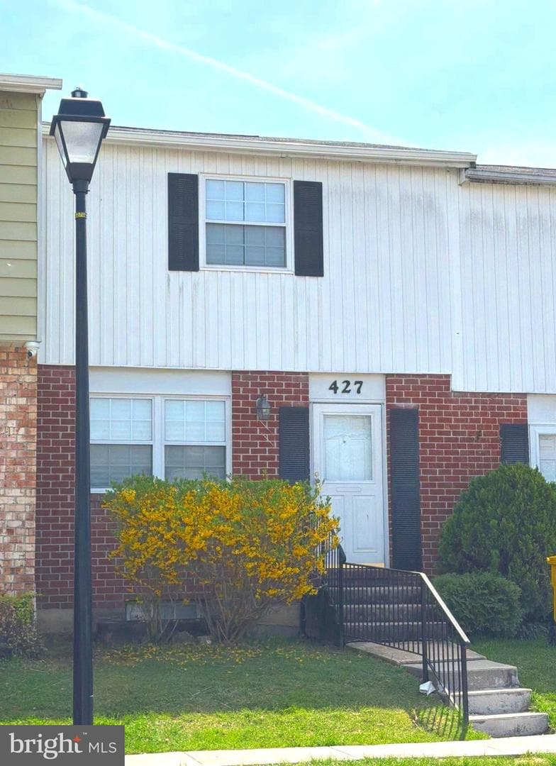 427 Hardmoore Court photo 1