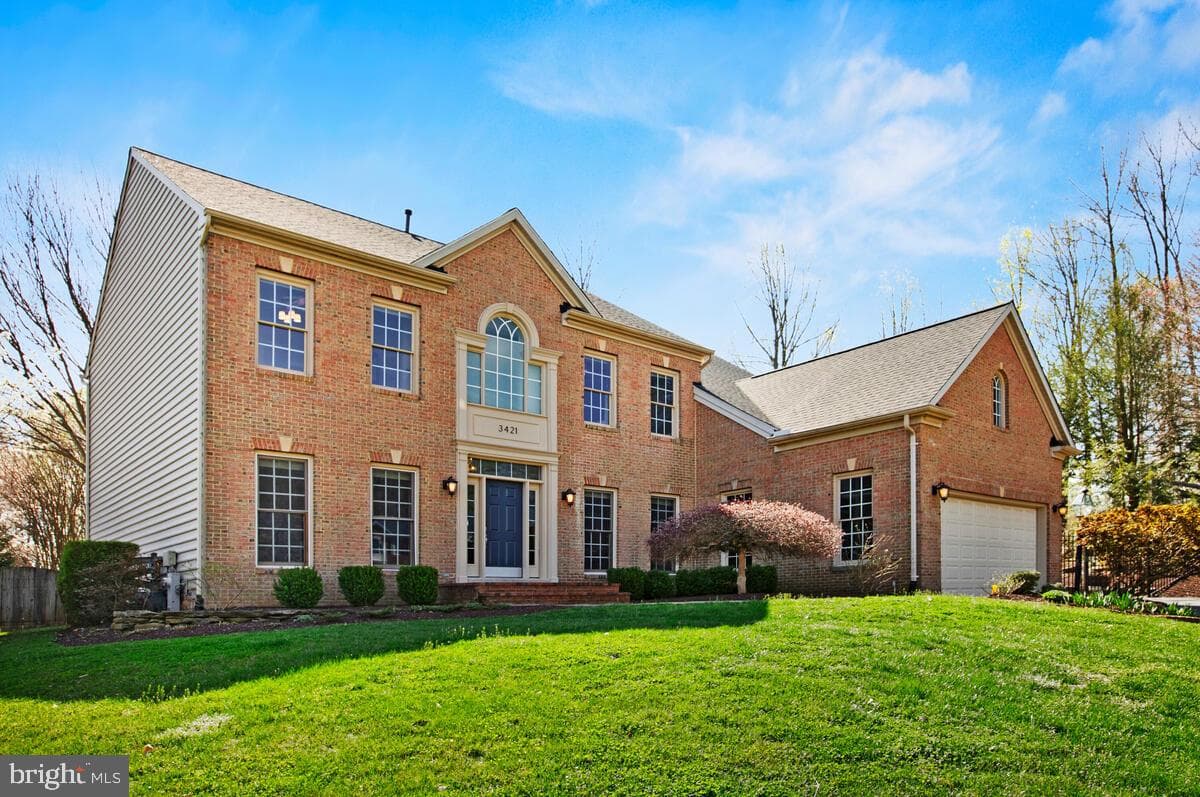 3421 Swallowtail Court