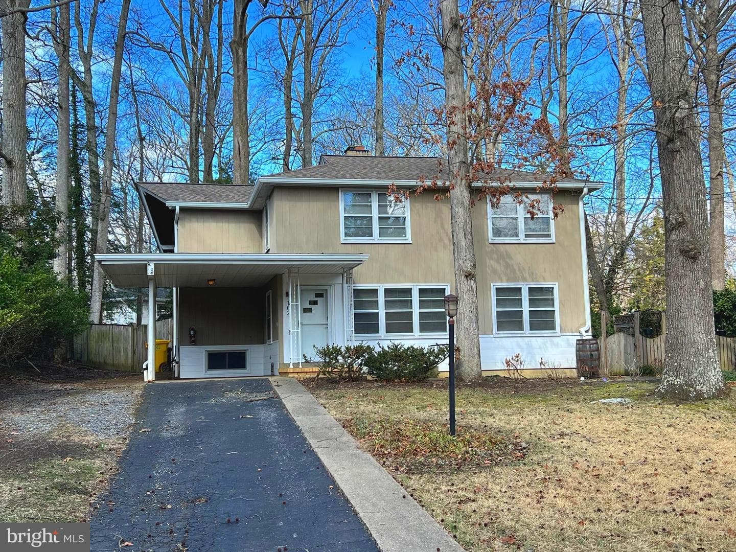 102 Oak Drive