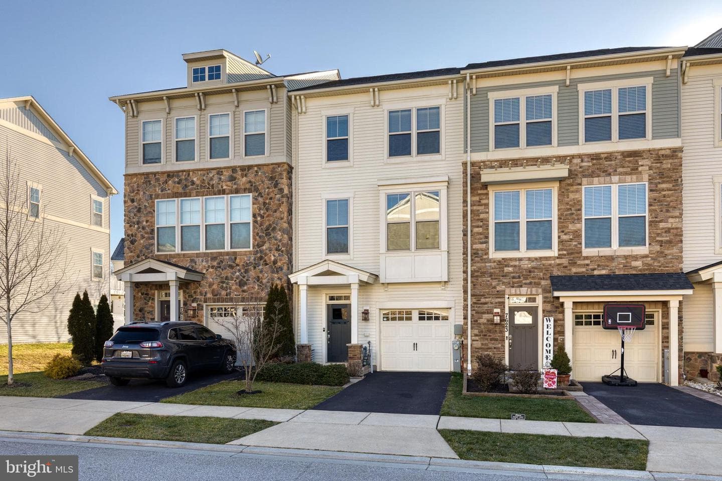7621 Lyndon Court