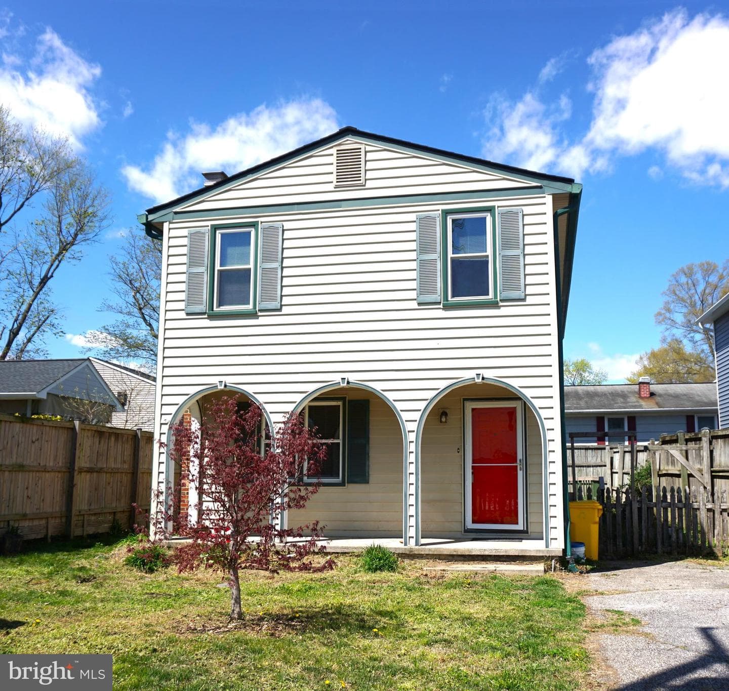 702 Londontown Road