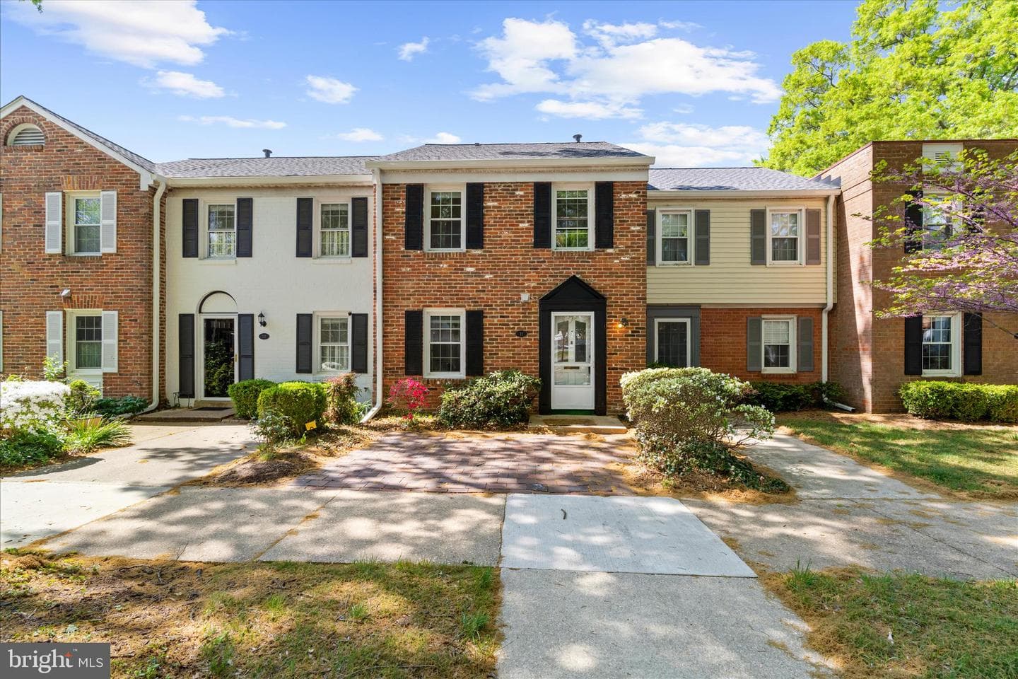 11 Georgetown Court #11