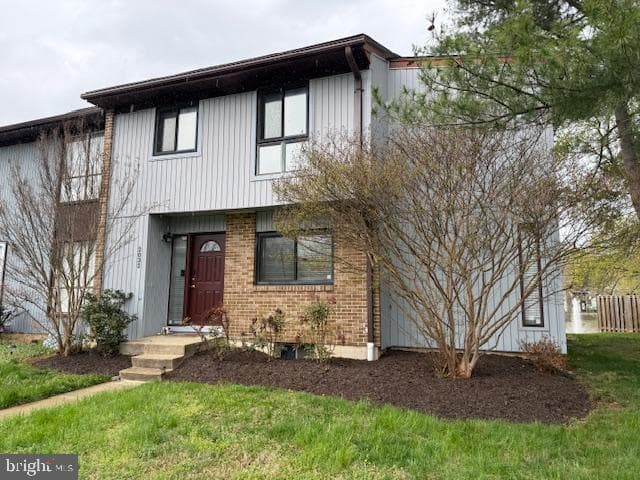 2032 Cambridge Drive