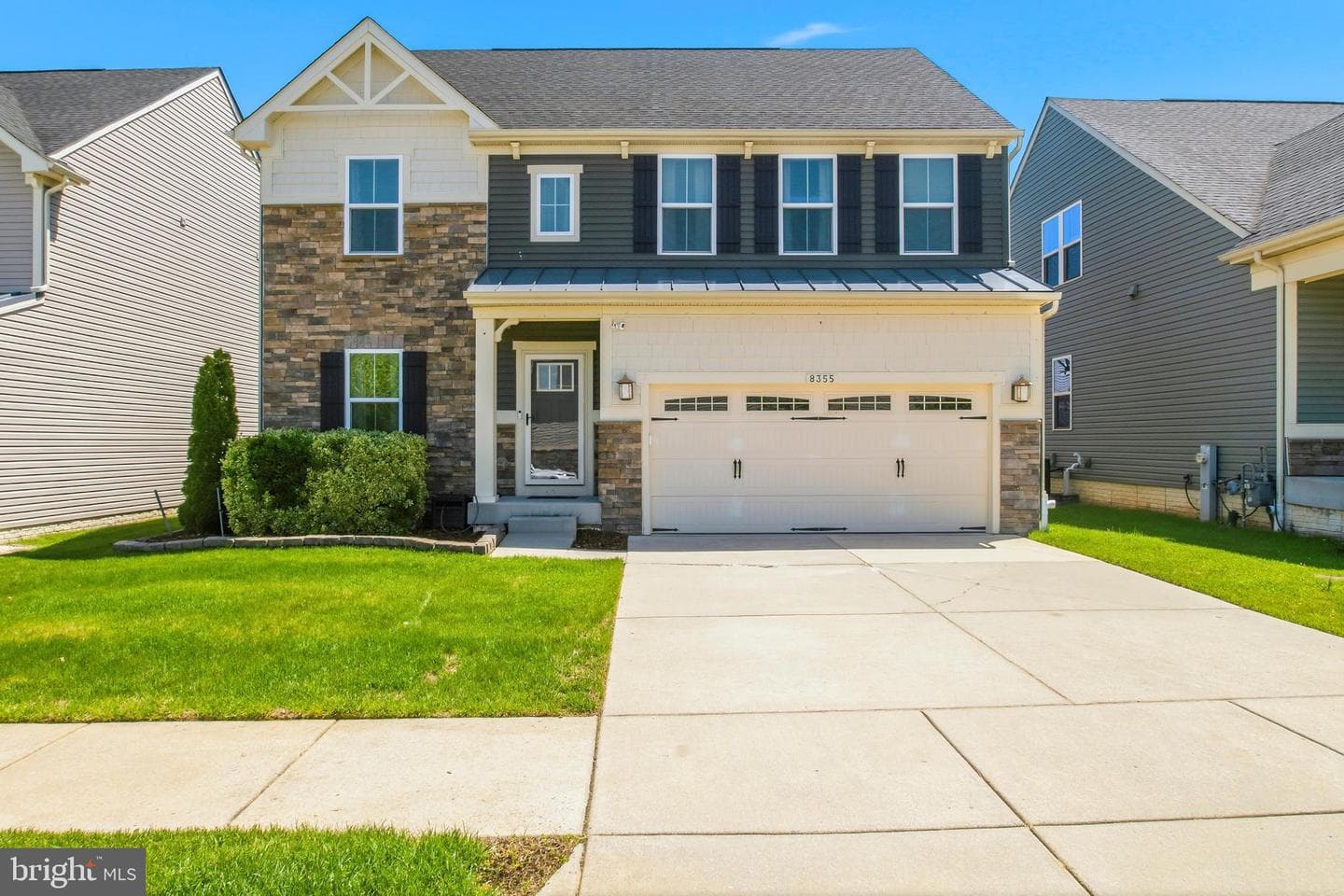 8355 Eagle Street photo 1