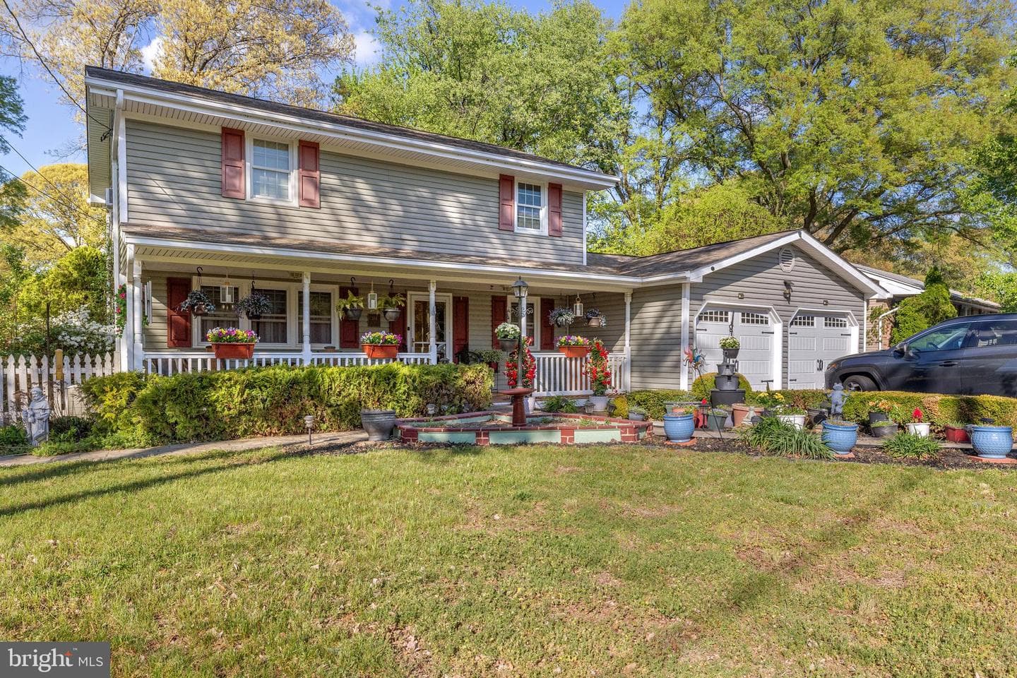 304 Gordon Avenue photo 1