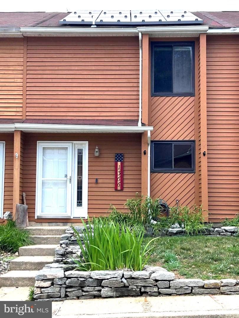 1366 Hazel Nut Court, Annapolis
