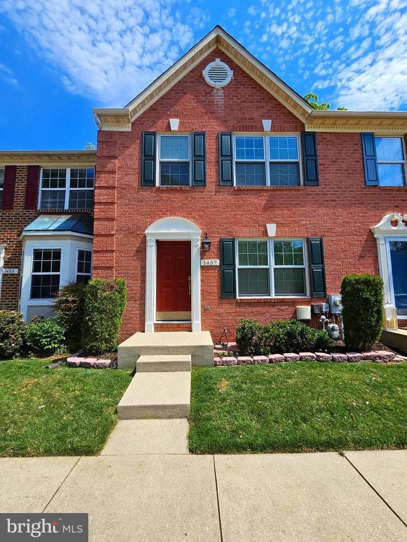 1457 Falcon Nest Court