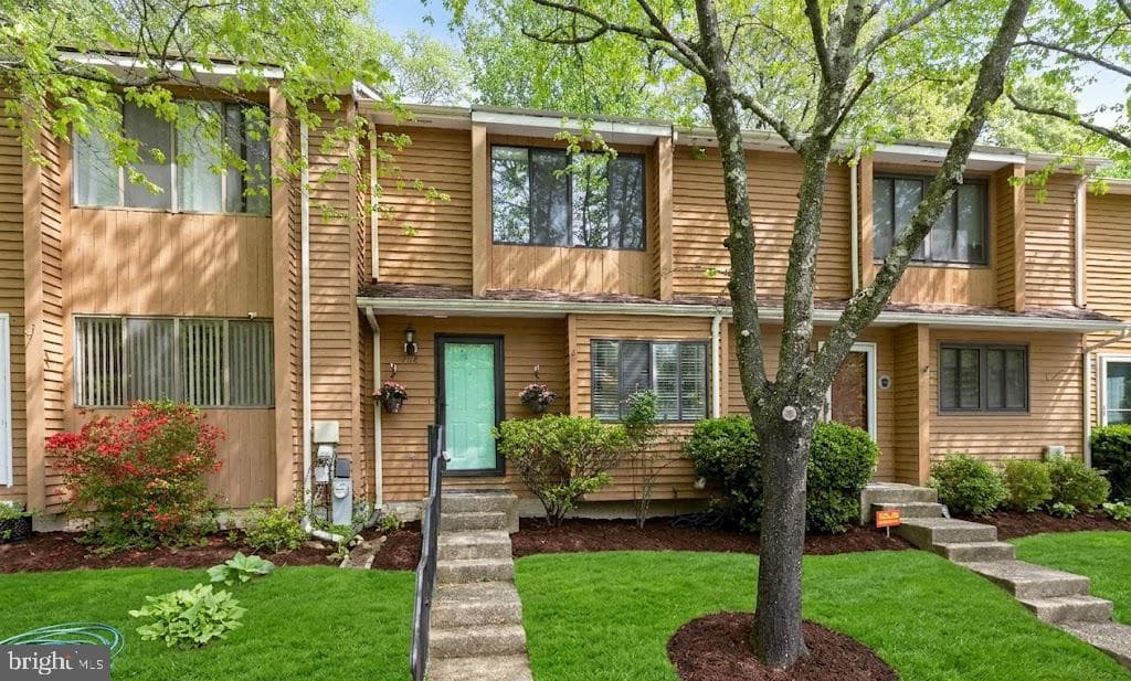 404 Peach Court