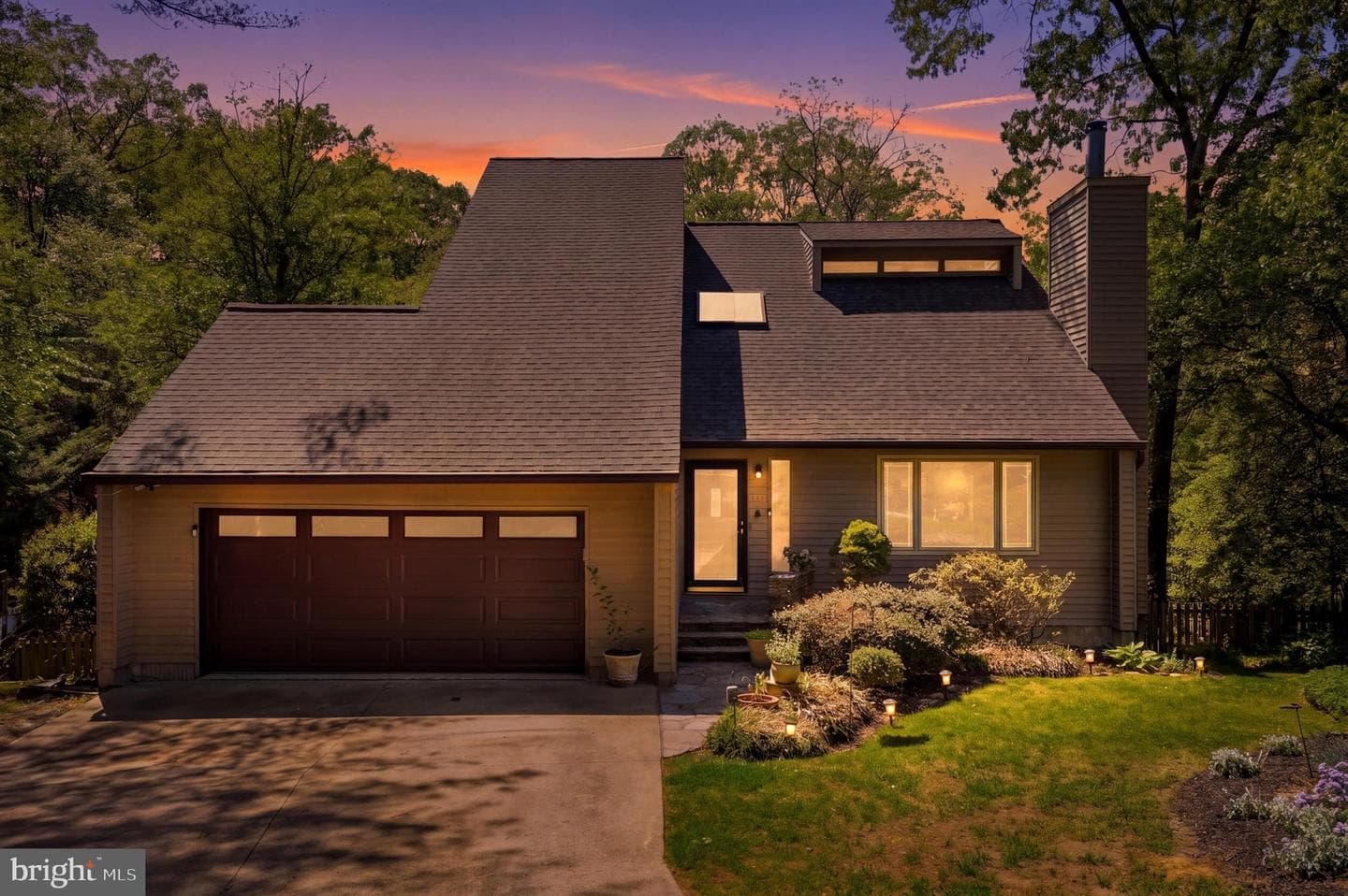 279 Capote Court W