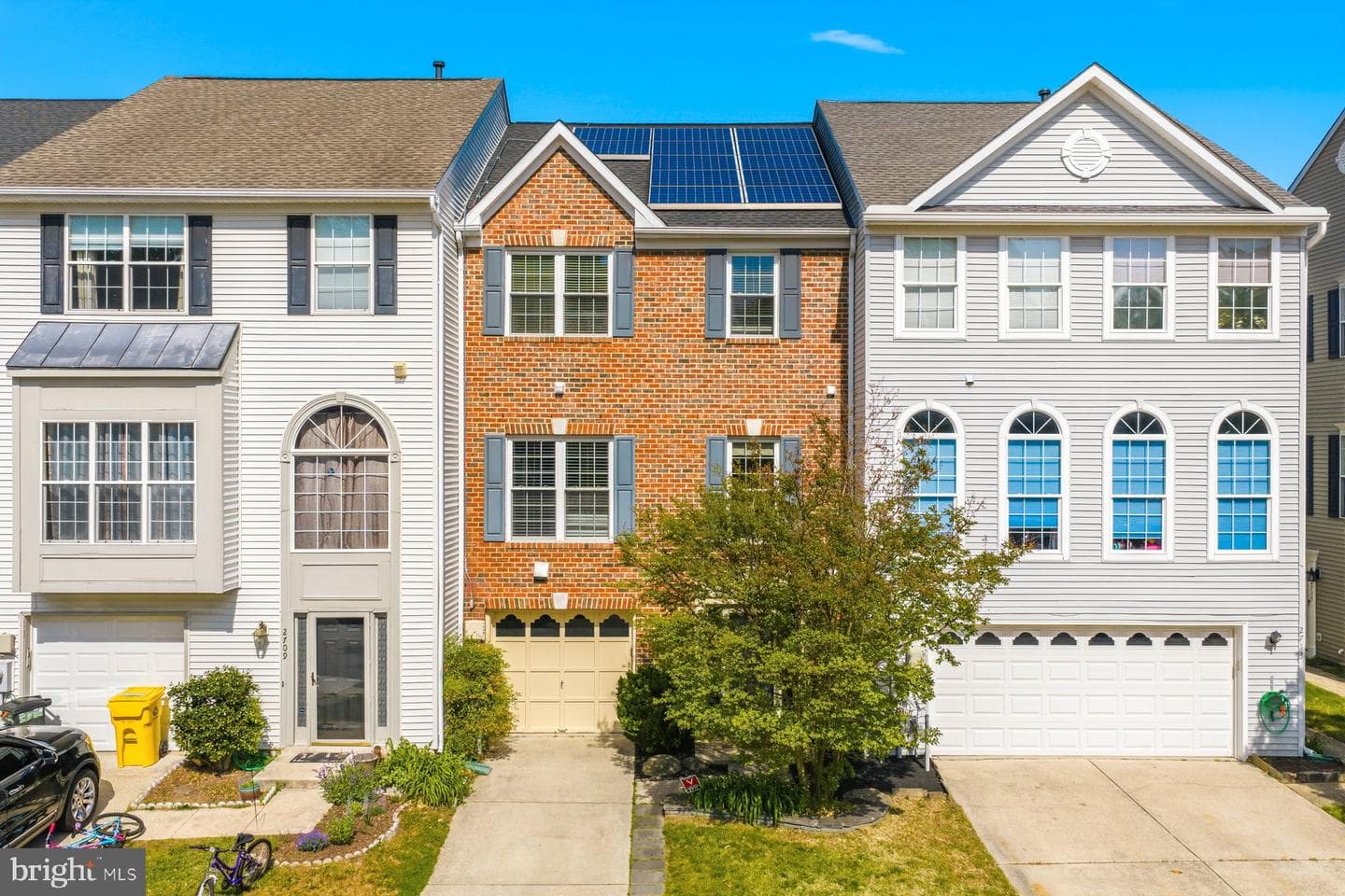 2711 Thornbrook Court