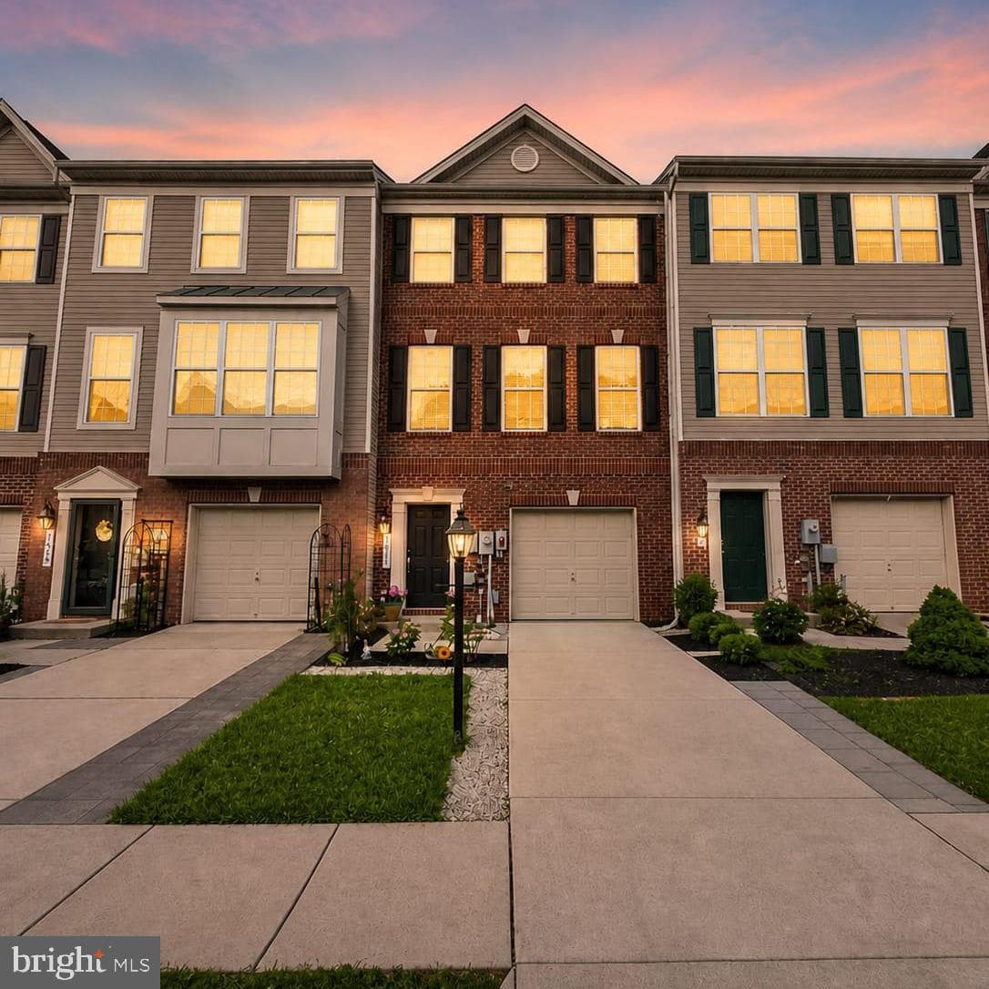 7621 Timbercross Lane photo 1