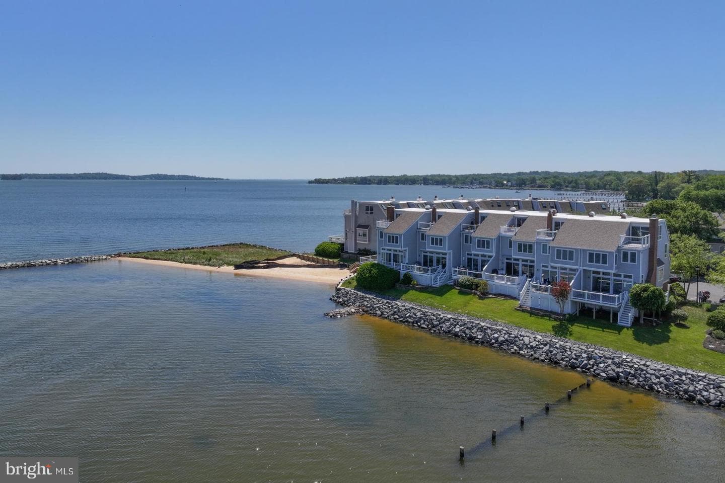 528 Moorings Circle