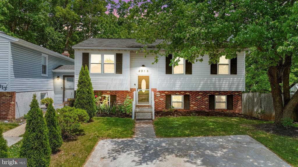 8015 Cross Creek Drive