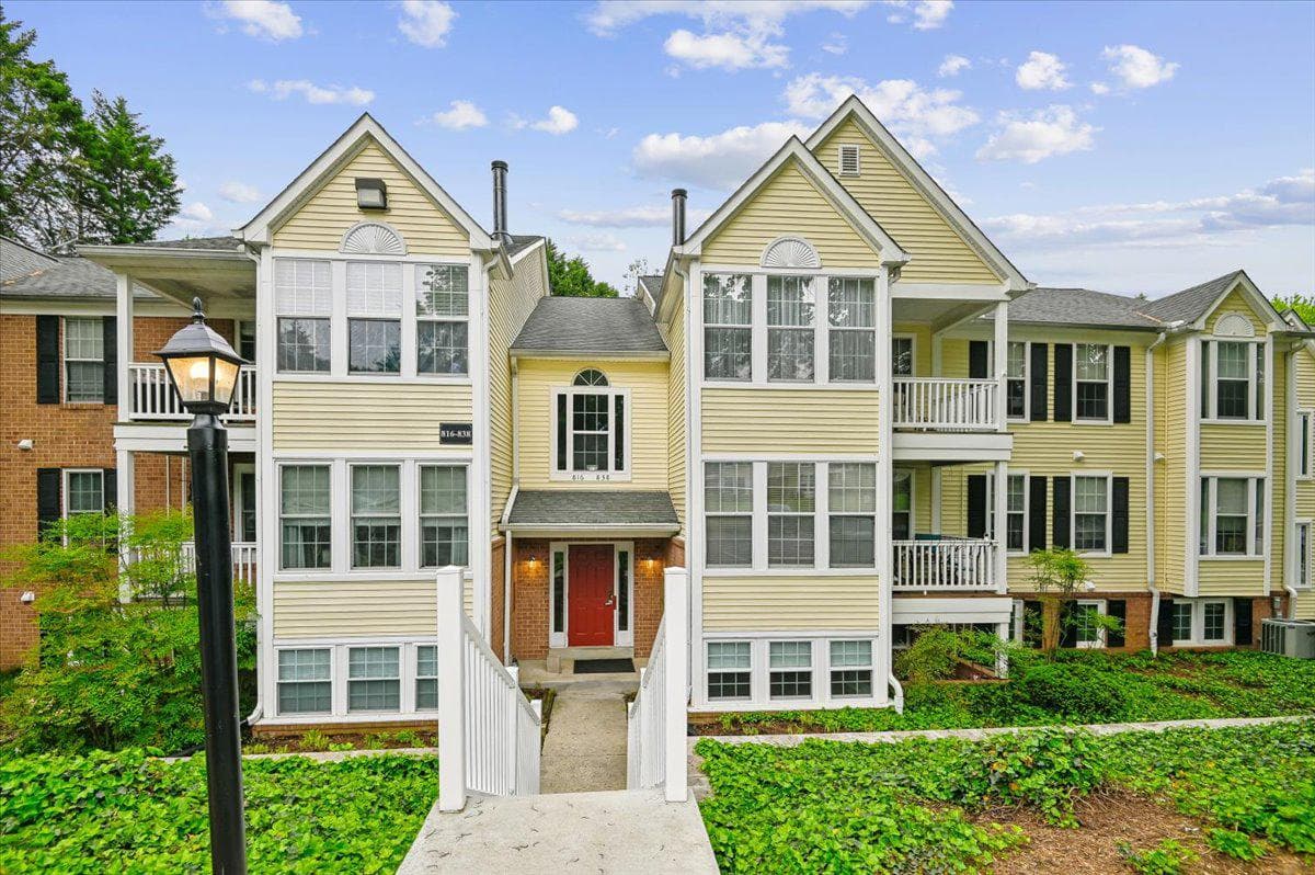 834 Southern Drive