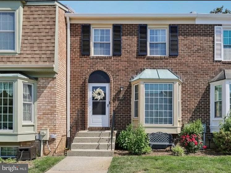 462 Colonial Ridge Lane